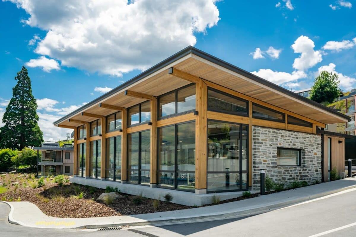 Lake View Studio Apartment Wanaka Exterior photo